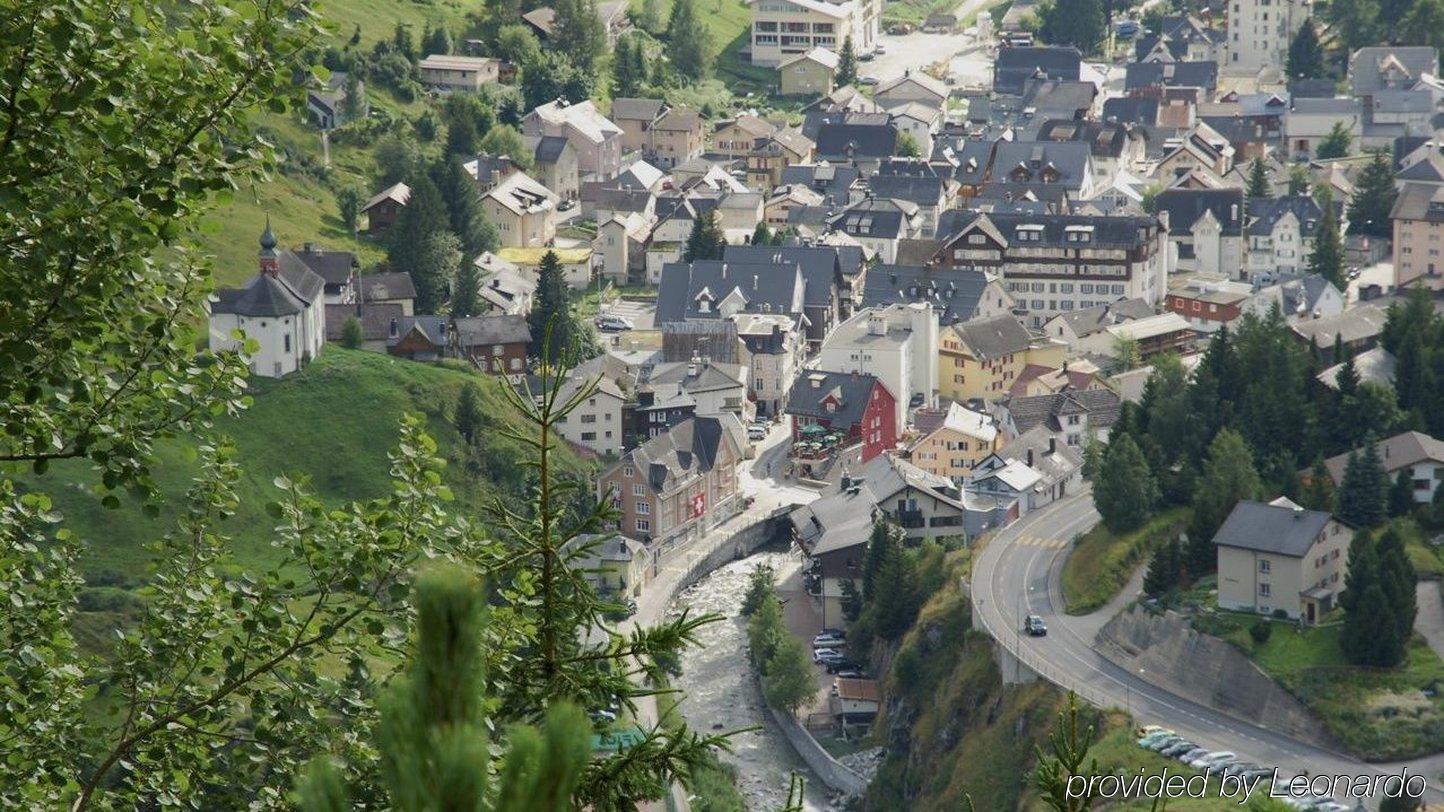 Boutique Hotel The River House Andermatt Exteriör bild