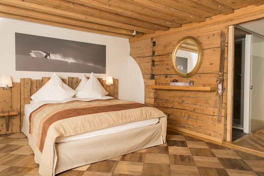 Boutique Hotel The River House Andermatt Exteriör bild