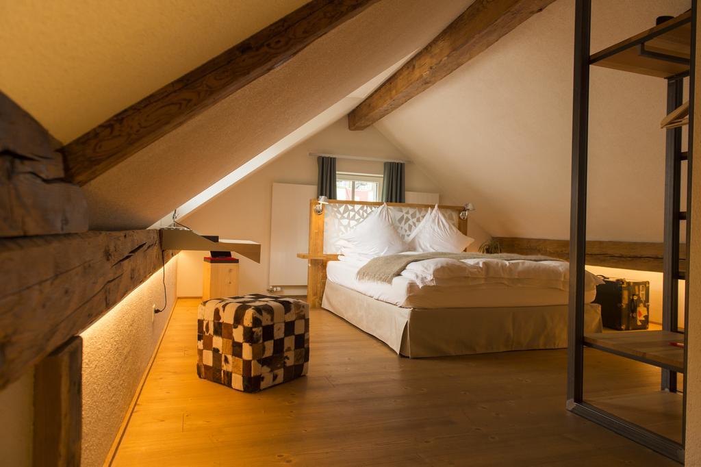 Boutique Hotel The River House Andermatt Exteriör bild